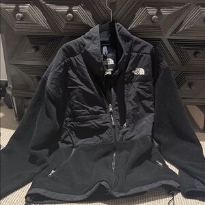 The North Face Men's Black Performance Jacket